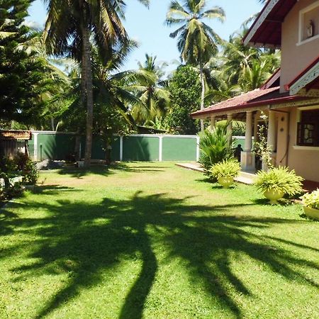 Villa W ベントータ エクステリア 写真